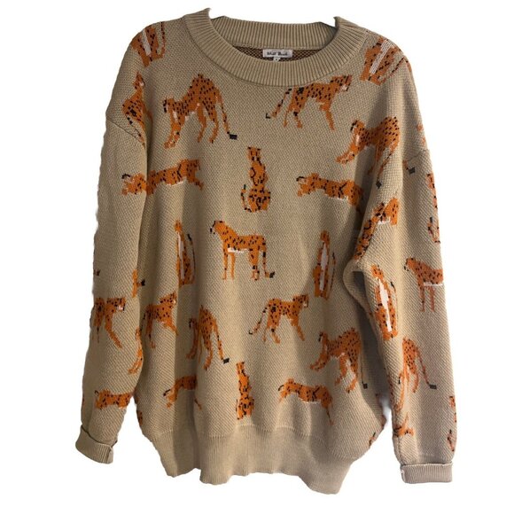 White Birch Womens LARGE Sweater With Cheetahs Oversized Comfy Slouchy Crew Neck - Picture 2 of 9